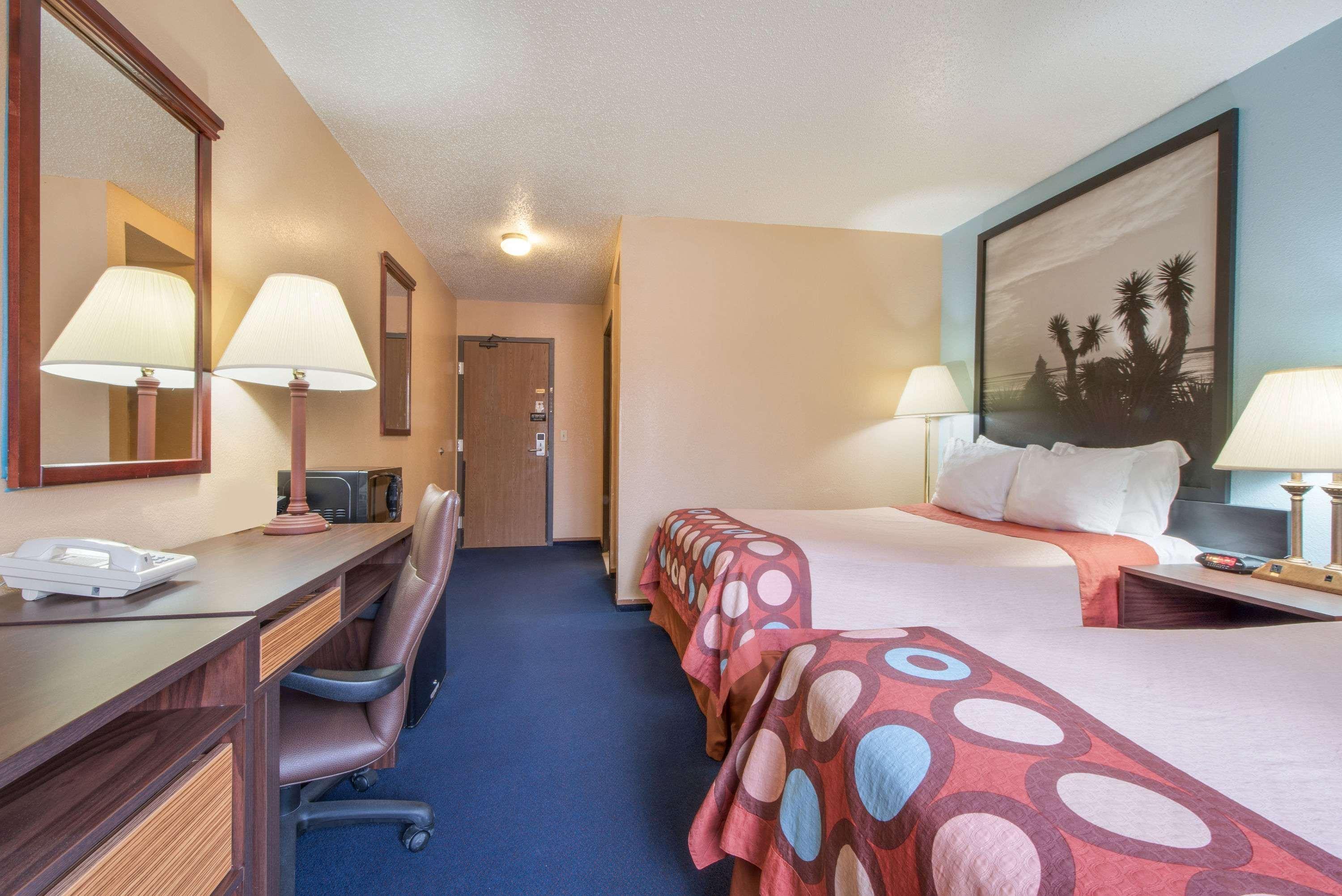 Super 8 By Wyndham