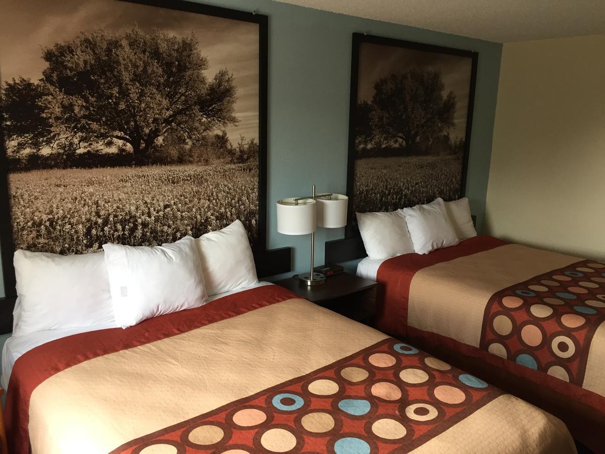 Super 8 By Wyndham 2*