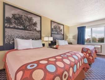 Super 8 By Wyndham Hotel